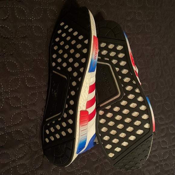 Adidas red white and blue boost - Picture 4 of 5